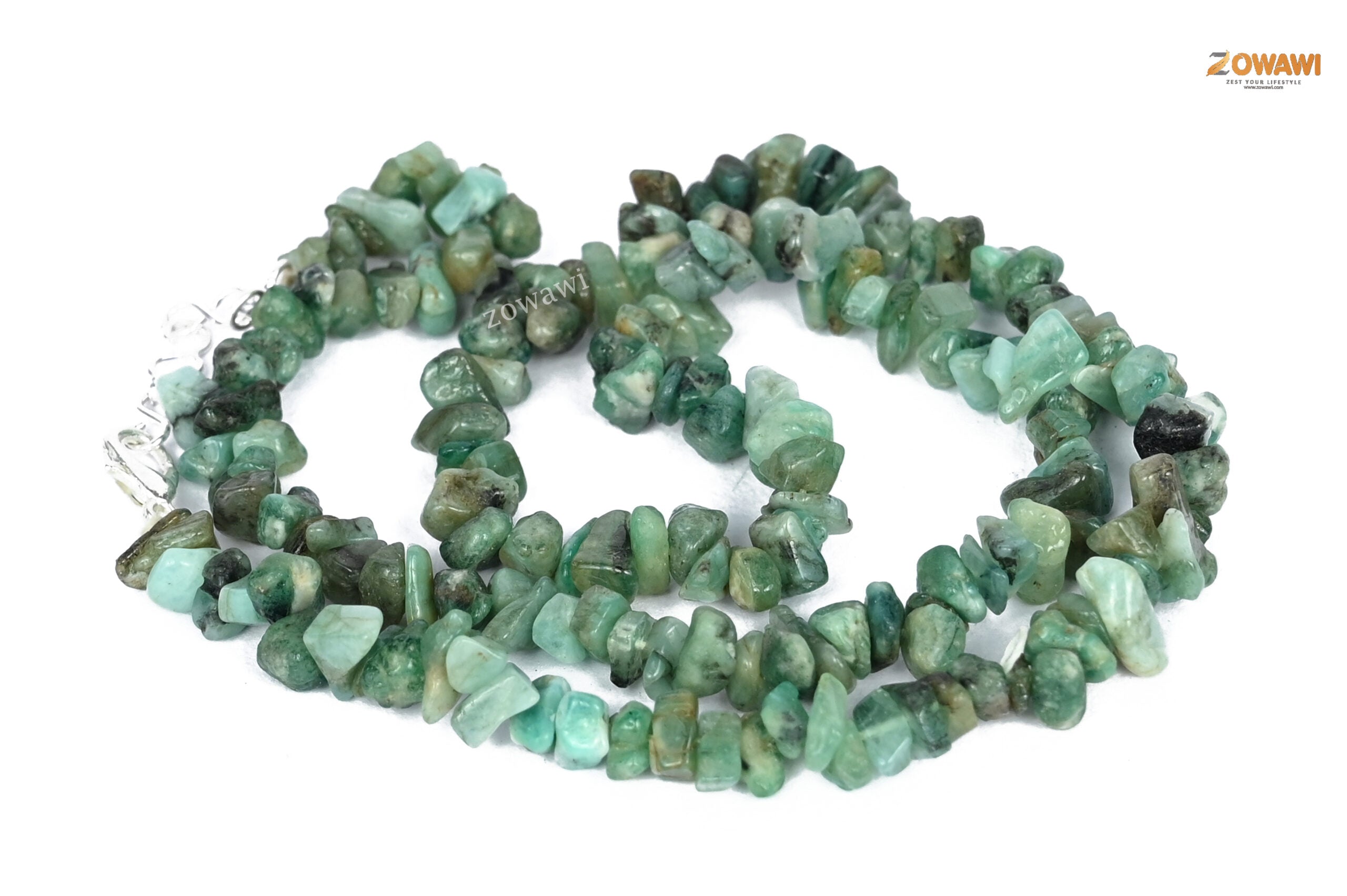 Premium Green Emerald Chips Necklace For Daily Wear