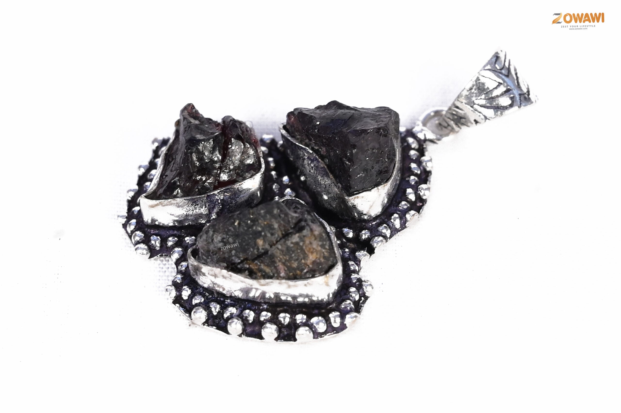Natural Garnet Triple Stone Unisex Pendant In Sterling Silver