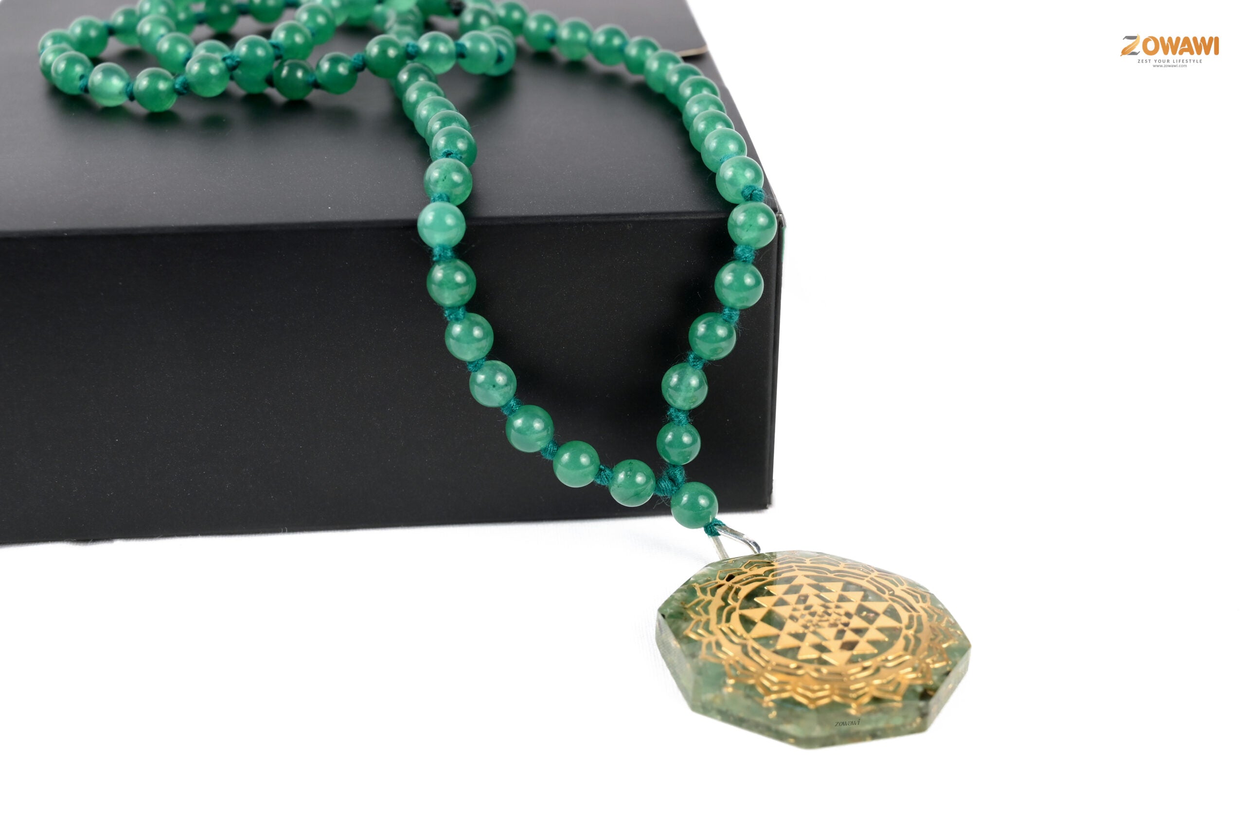 Green Aventurine Shree Yantra Orgone Pyramid With Necklace